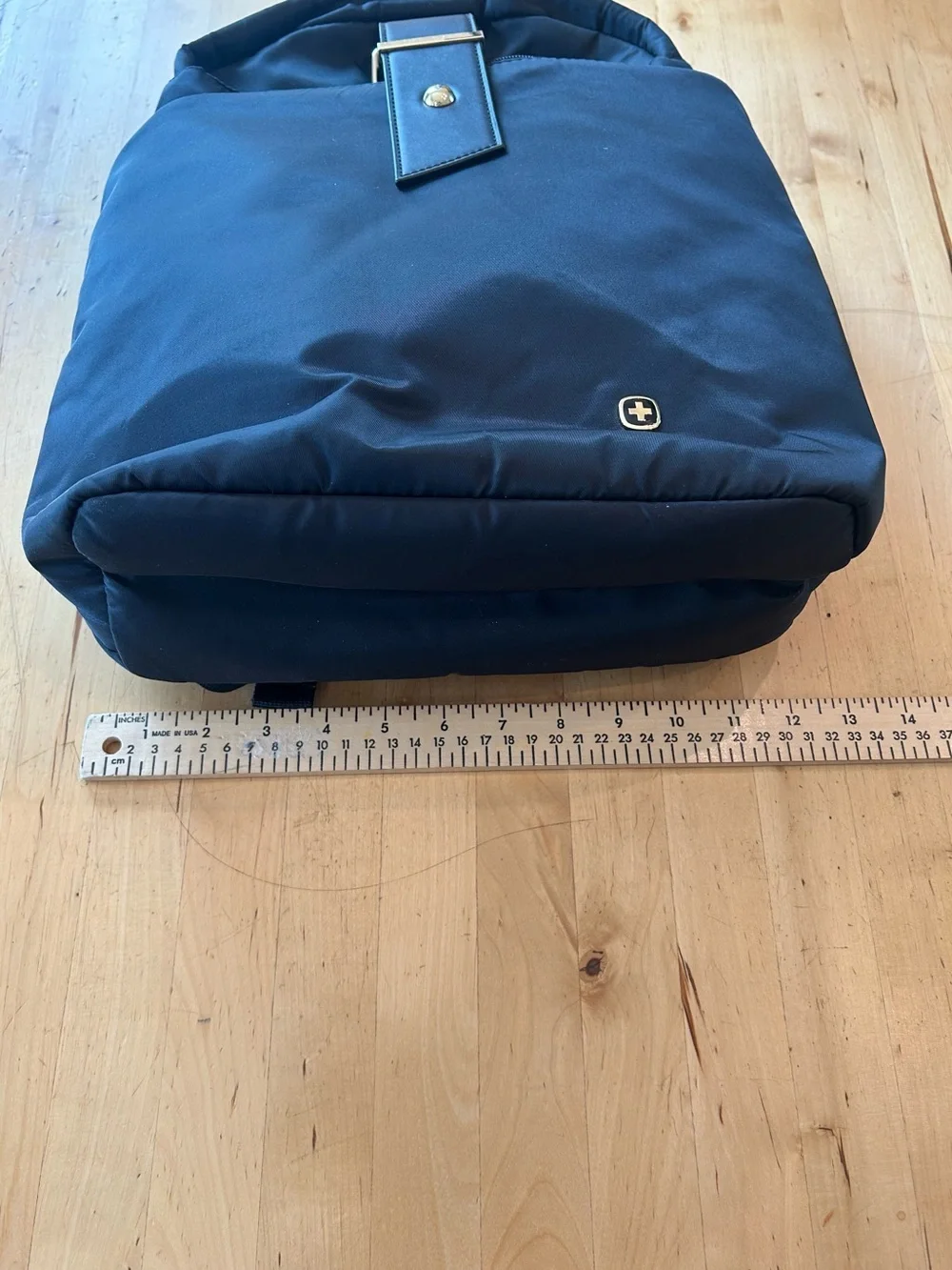 SwissGear Alexa 16” Laptop Backpack Black Gold Hardware Travel Bag School
